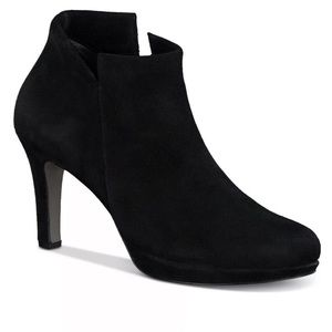 Paul Green Suave Boot. NWT.